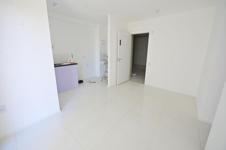 Sala de apartamento para alugar com 2 quartos, 42m² em Granja Cruzeiro do Sul, Goiânia