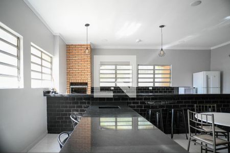 Apartamento à venda com 44m², 2 quartos e 1 vaga Apartamento à venda com 44m², 2 quartos e 1 vagaÁrea comum - Salão de Festas 1