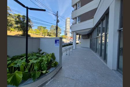 Apartamento à venda com 32m², 1 quarto e 1 vaga Apartamento à venda com 32m², 1 quarto e 1 vagaFachada - Plaquinha
