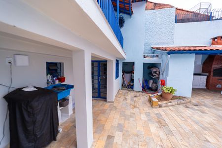 Casa à venda com 187m², 2 quartos e 2 vagas Casa à venda com 187m², 2 quartos e 2 vagasÁrea de Serviço