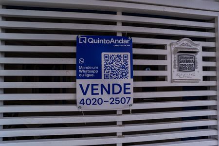 Casa à venda com 187m², 2 quartos e 2 vagas Casa à venda com 187m², 2 quartos e 2 vagasPlaca