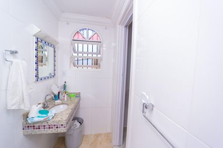 Casa à venda com 187m², 2 quartos e 2 vagas Casa à venda com 187m², 2 quartos e 2 vagasBanheiro da Suíte