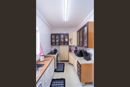 Casa à venda com 187m², 2 quartos e 2 vagas Casa à venda com 187m², 2 quartos e 2 vagasCozinha