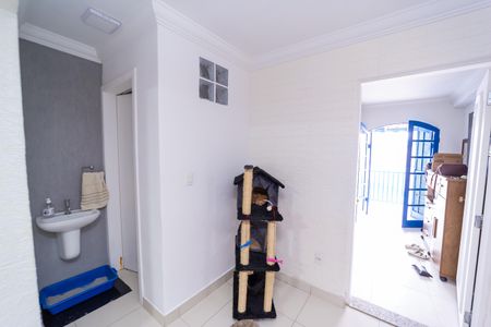 Casa à venda com 187m², 2 quartos e 2 vagas Casa à venda com 187m², 2 quartos e 2 vagasSala