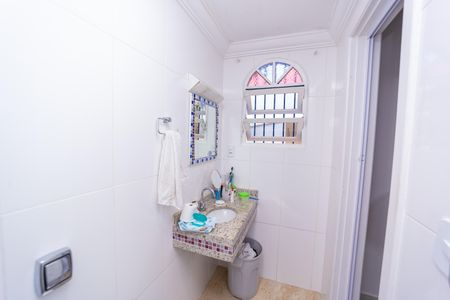 Casa à venda com 187m², 2 quartos e 2 vagas Casa à venda com 187m², 2 quartos e 2 vagasBanheiro da Suíte