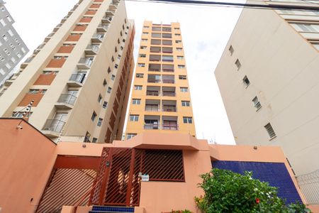 Apartamento à venda com 44m², 1 quarto e sem vagaFachada