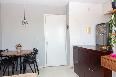 Sala de apartamento para alugar com 2 quartos, 49m² em Vila Emir, São Paulo