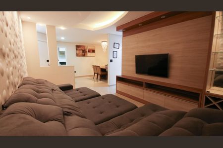 Apartamento para alugar com 152m², 3 quartos e 2 vagasSala