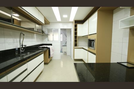 Apartamento para alugar com 152m², 3 quartos e 2 vagasCozinha