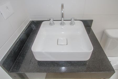 Casa de condomínio para alugar com 146m², 2 quartos e 2 vagas