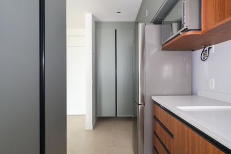 Apartamento para alugar com 58m², 2 quartos e 2 vagas Apartamento para alugar com 58m², 2 quartos e 2 vagasCozinha