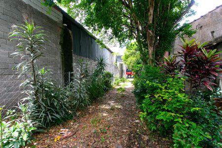Área Externa de casa à venda com 2 quartos, 500m² em Vila California, São Paulo