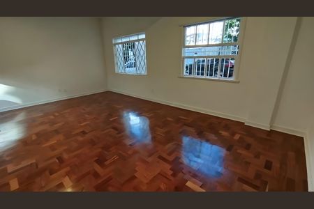 Apartamento para alugar com 102m², 2 quartos e 1 vagaSala