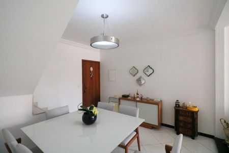 Apartamento à venda com 172m², 3 quartos e 2 vagasSala