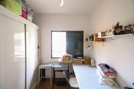 Apartamento à venda com 172m², 3 quartos e 2 vagasQuarto