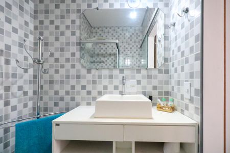 Apartamento à venda com 172m², 3 quartos e 2 vagasBanheiro da Suíte 1