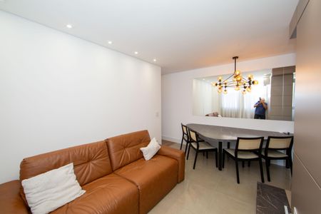 SALA de apartamento à venda com 2 quartos, 64m² em Buritis, Belo Horizonte