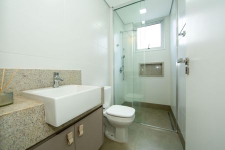 Apartamento à venda com 64m², 2 quartos e 2 vagas Apartamento à venda com 64m², 2 quartos e 2 vagasBANHEIRO1
