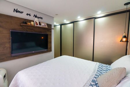 Apartamento à venda com 210m², 3 quartos e 2 vagas Apartamento à venda com 210m², 3 quartos e 2 vagasSuíte