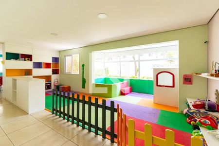 Apartamento à venda com 210m², 3 quartos e 2 vagas Apartamento à venda com 210m², 3 quartos e 2 vagasÁrea comum - Brinquedoteca