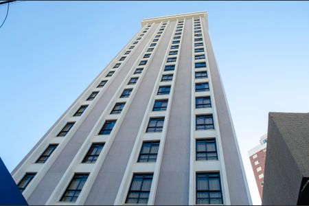 Studio para alugar com 40m², 1 quarto e 1 vaga Studio para alugar com 40m², 1 quarto e 1 vagaFachada