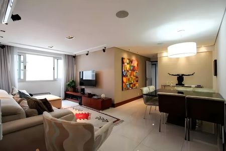 Sala de apartamento para alugar com 3 quartos, 120m² em Itaim Bibi, São Paulo