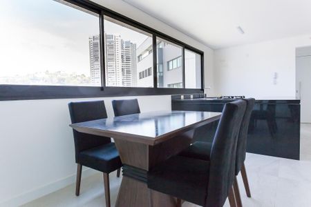 Sala de apartamento para alugar com 2 quartos, 82m² em Vila das Flores, Nova Lima