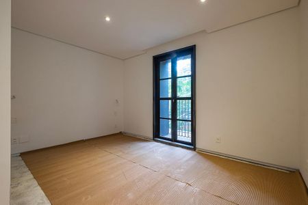 Casa à venda com 346m², 3 quartos e 2 vagas Casa à venda com 346m², 3 quartos e 2 vagasSuíte 3