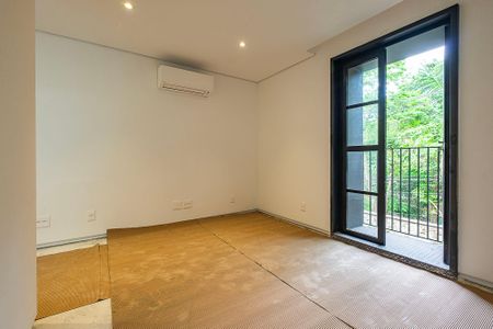 Casa à venda com 346m², 3 quartos e 2 vagas Casa à venda com 346m², 3 quartos e 2 vagasSuíte 2