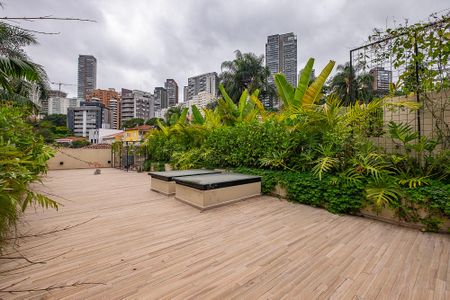 Casa à venda com 346m², 3 quartos e 2 vagas Casa à venda com 346m², 3 quartos e 2 vagasRooftop