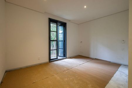 Casa à venda com 346m², 3 quartos e 2 vagas Casa à venda com 346m², 3 quartos e 2 vagasSuíte 2