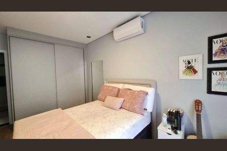 Casa à venda com 3 quartos, 303m² em Jardim Londrina, São Paulo