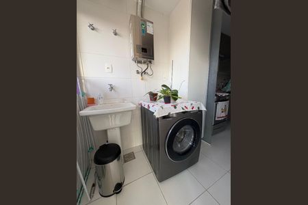 Apartamento à venda com 78m², 2 quartos e 1 vaga Apartamento à venda com 78m², 2 quartos e 1 vagaÁrea de Serviço