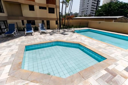 Apartamento à venda com 114m², 3 quartos e 2 vagasÁrea comum - Piscina