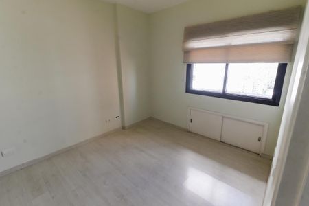 Apartamento à venda com 114m², 3 quartos e 2 vagasQuarto 2