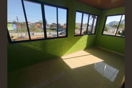 Casa à venda com 3 quartos, 154m² em Piratininga, Niterói