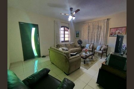 Casa à venda com 3 quartos, 154m² em Piratininga, Niterói