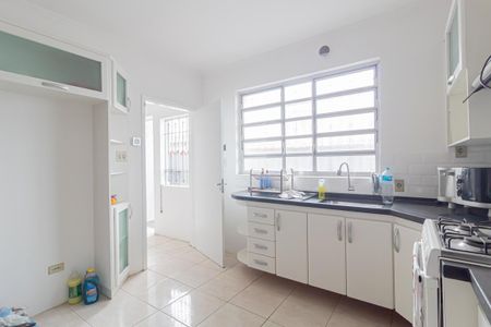 Casa à venda com 280m², 3 quartos e 3 vagas Casa à venda com 280m², 3 quartos e 3 vagasCozinha