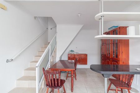 Casa à venda com 280m², 3 quartos e 3 vagas Casa à venda com 280m², 3 quartos e 3 vagasCozinha