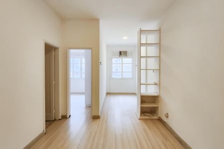 Sala de apartamento à venda com 1 quarto, 50m² em Flamengo, Rio de Janeiro