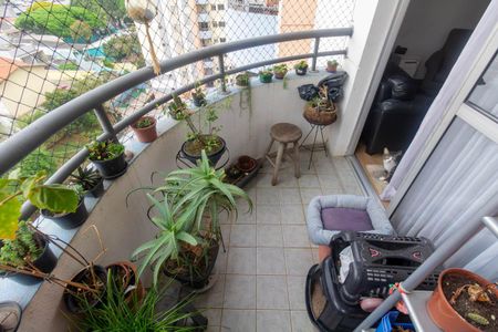 Apartamento à venda com 90m², 3 quartos e 2 vagas Apartamento à venda com 90m², 3 quartos e 2 vagasVaranda