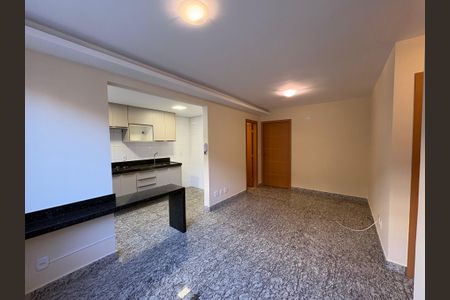 Sala de apartamento para alugar com 2 quartos, 65m² em Serra, Belo Horizonte