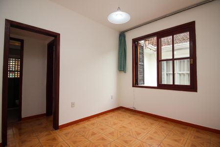 Sala de apartamento para alugar com 1 quarto, 50m² em Santo Antônio, Porto Alegre