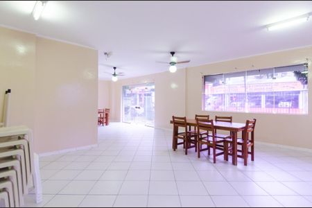 Apartamento à venda com 63m², 2 quartos e 1 vagaÁrea comum - Salão de festas