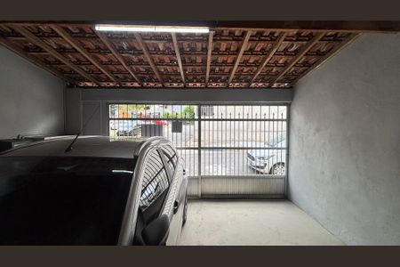 Casa à venda com 100m², 3 quartos e 2 vagas Casa à venda com 100m², 3 quartos e 2 vagasGaragem