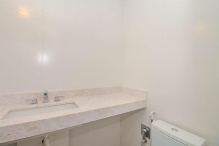 Apartamento para alugar com 157m², 3 quartos e 2 vagasBanheiro da Suíte 1