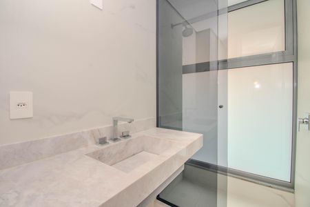Apartamento para alugar com 157m², 3 quartos e 2 vagasBanheiro da Suíte 2