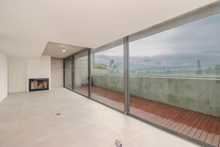 Sala/Cozinha de apartamento à venda com 3 quartos, 157m² em Três Figueiras, Porto Alegre