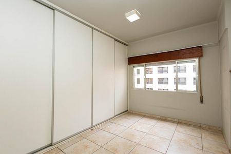 Quarto 1 de apartamento à venda com 2 quartos, 60m² em Consolação, São Paulo