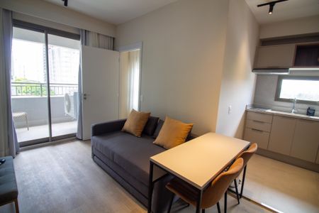 Sala de apartamento para alugar com 2 quartos, 44m² em Campo Belo, São Paulo